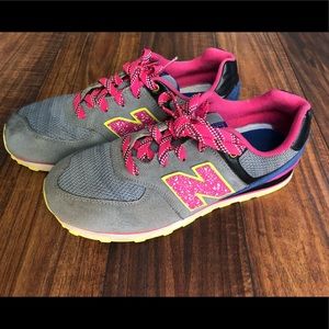New balance woman’s tennis shoes size 6